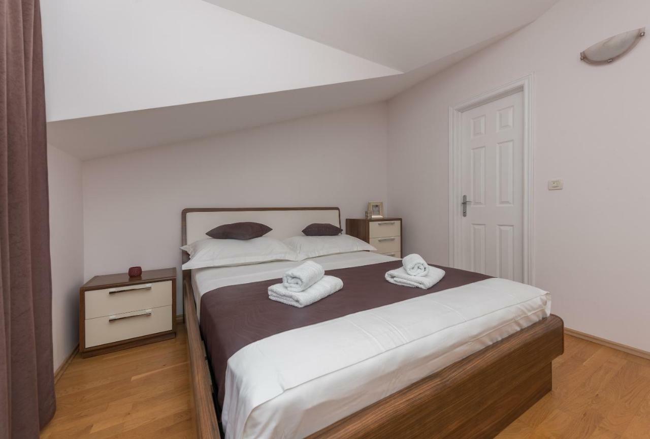 Apartments Naja Makarska Zewnętrze zdjęcie