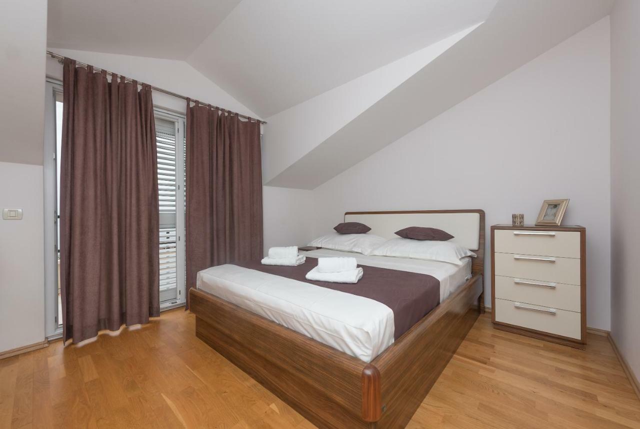 Apartments Naja Makarska Zewnętrze zdjęcie