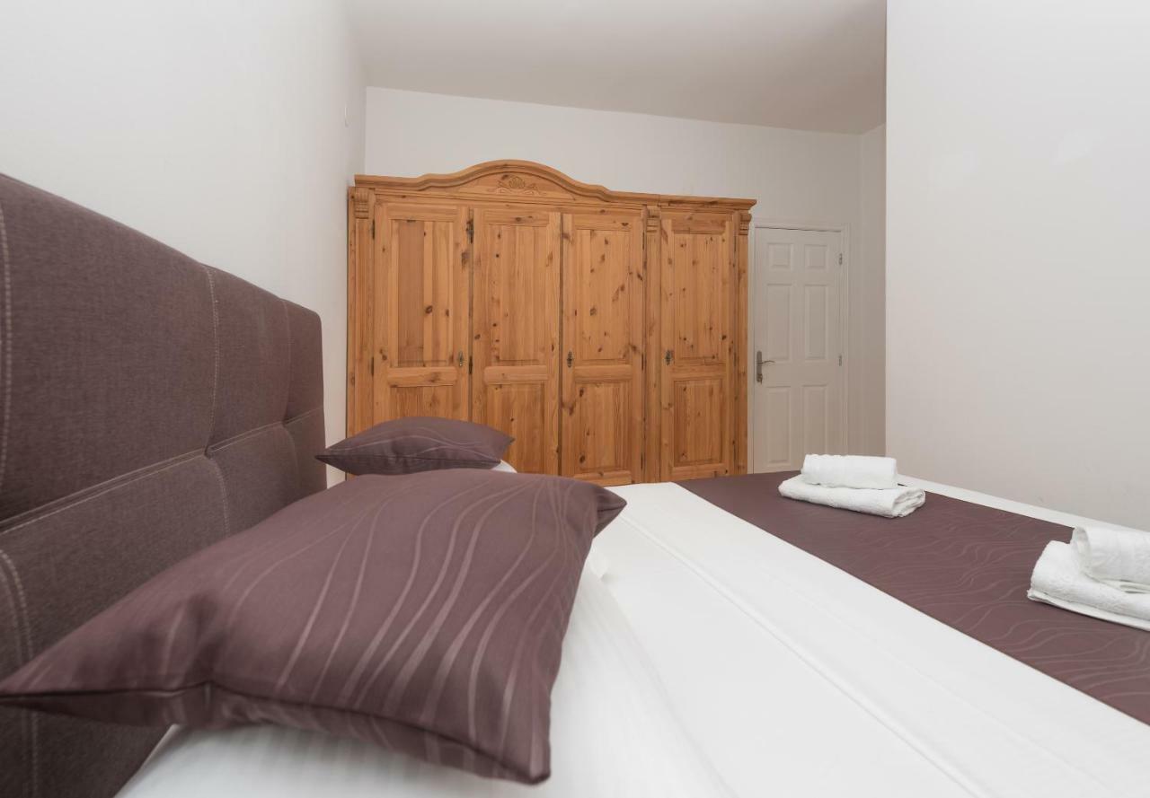 Apartments Naja Makarska Zewnętrze zdjęcie